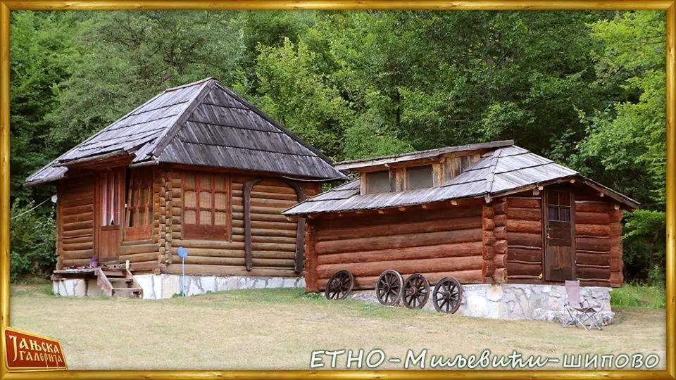 Etno kuce Miljevic