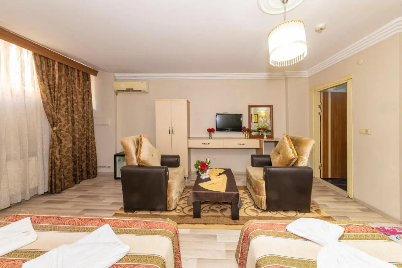 Ista Palace Hotel