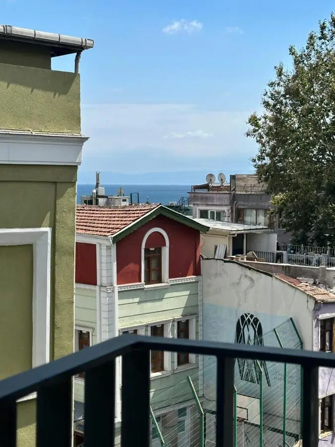 Hotel Ravi