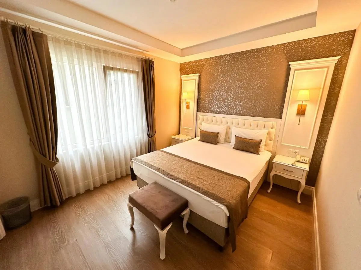 Sarnic Premier Hotel