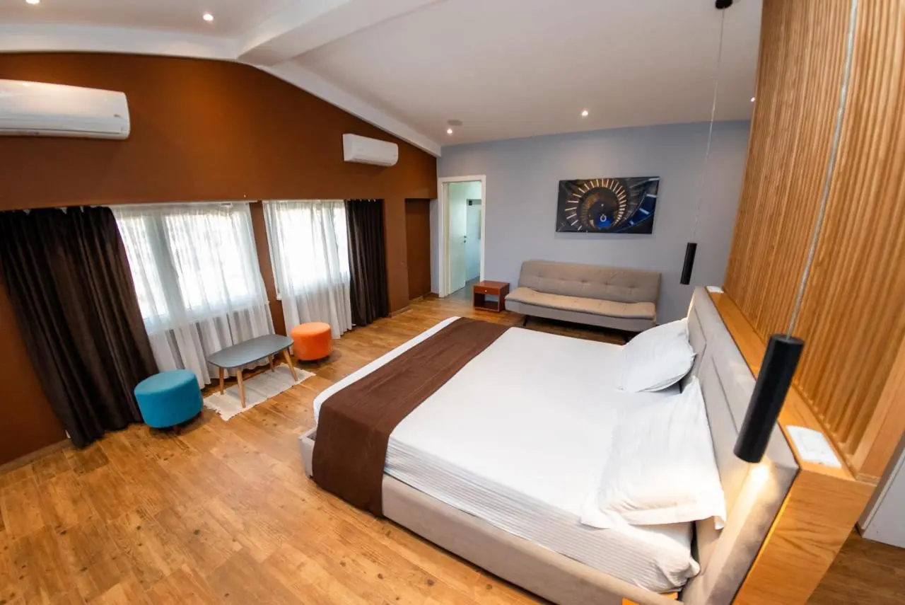Olivar Hotel Tirana
