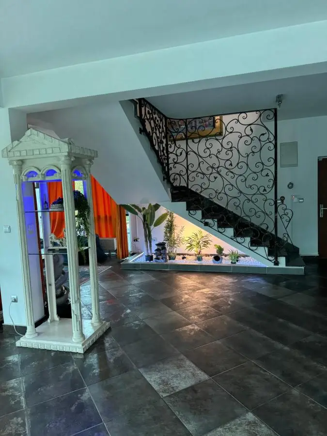 Sarajevo Deluxe penthouse and pool