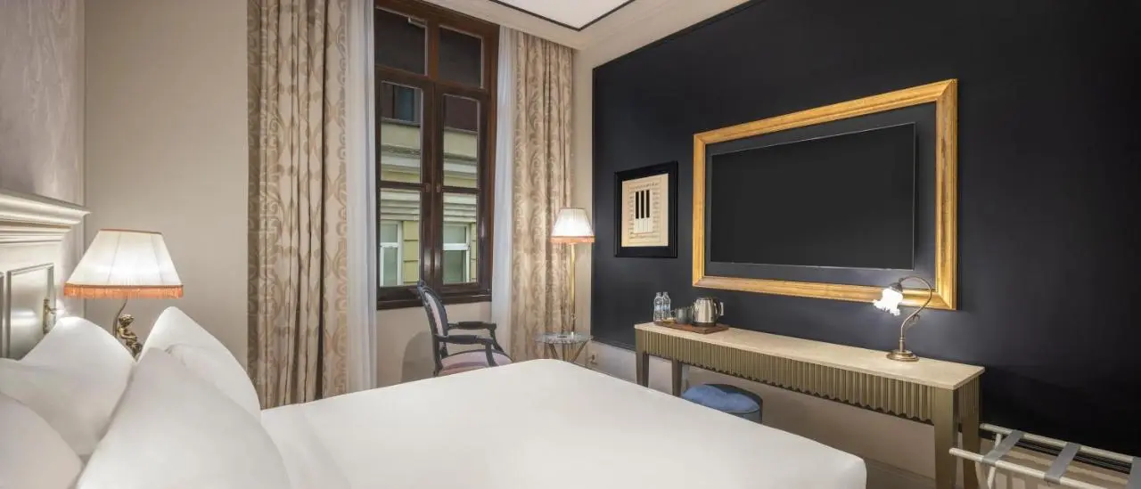 Palazzo Donizetti Istanbul, Tapestry Collection by Hilton
