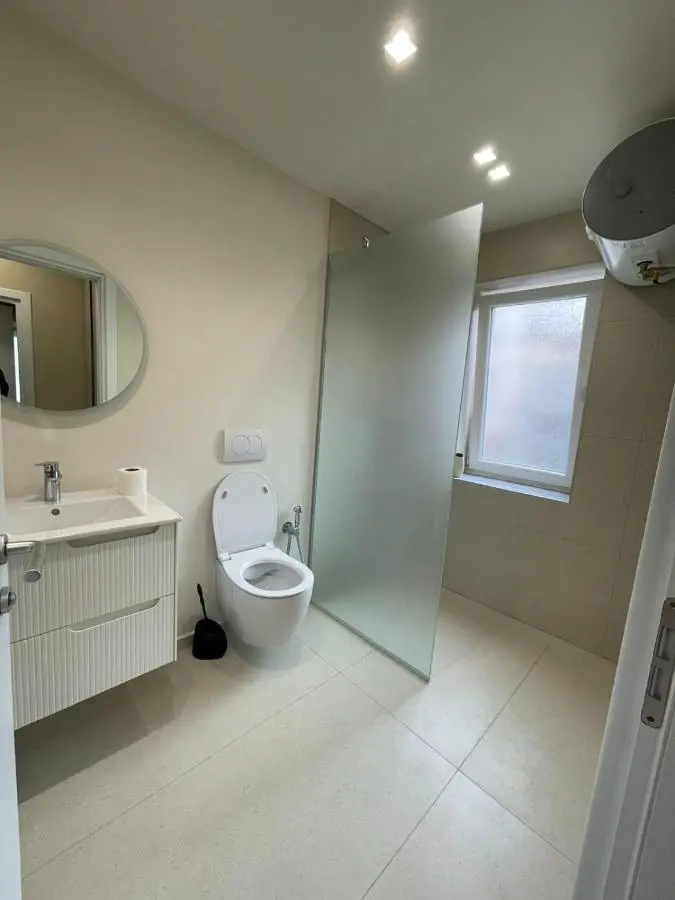 Tirana Family Apartment - Free Parking