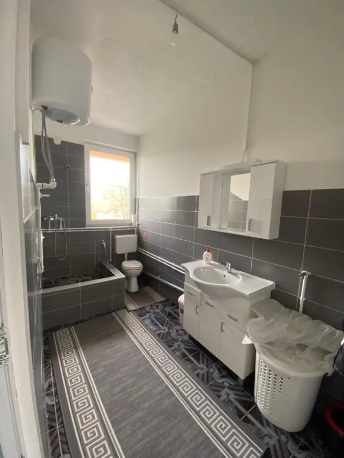 Apartments Adi