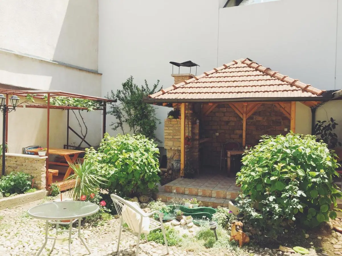 Guest house Nizama's Place