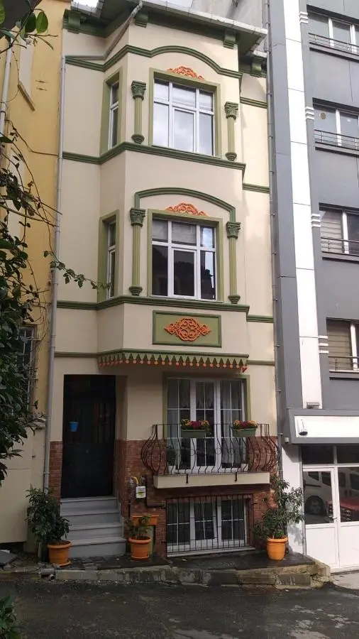 The White Swan Suites Beyoglu