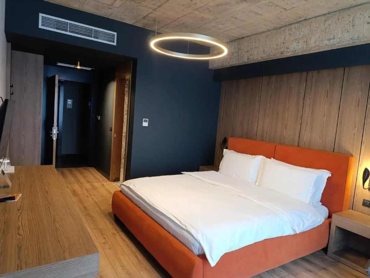 Toka Hotel Restaurant