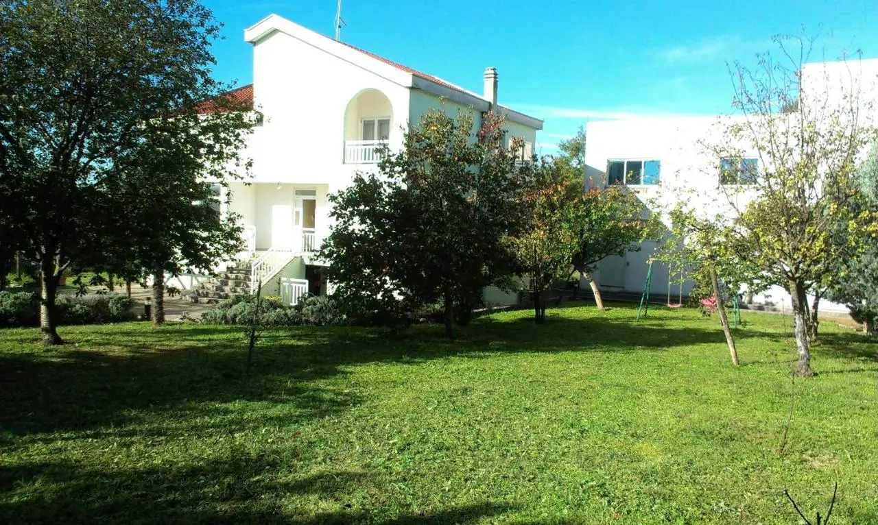 Guesthouse Vionica - Peace & Pool