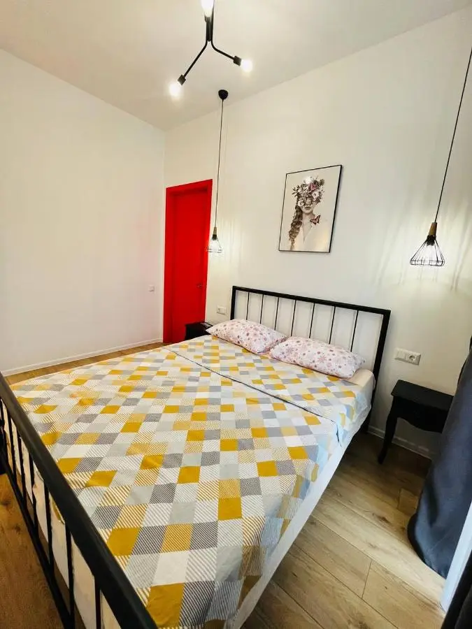 Holiday Rooms 8