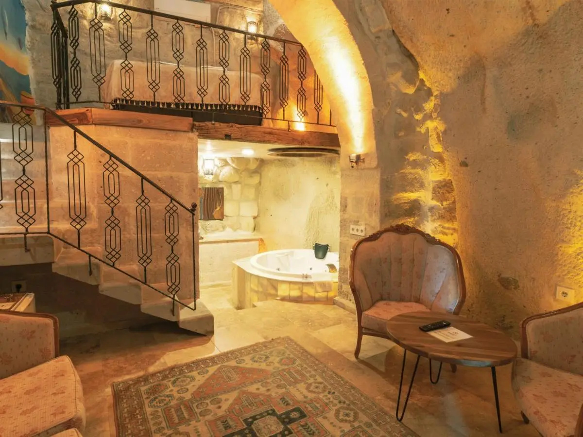 Atilla's Cave Hotel