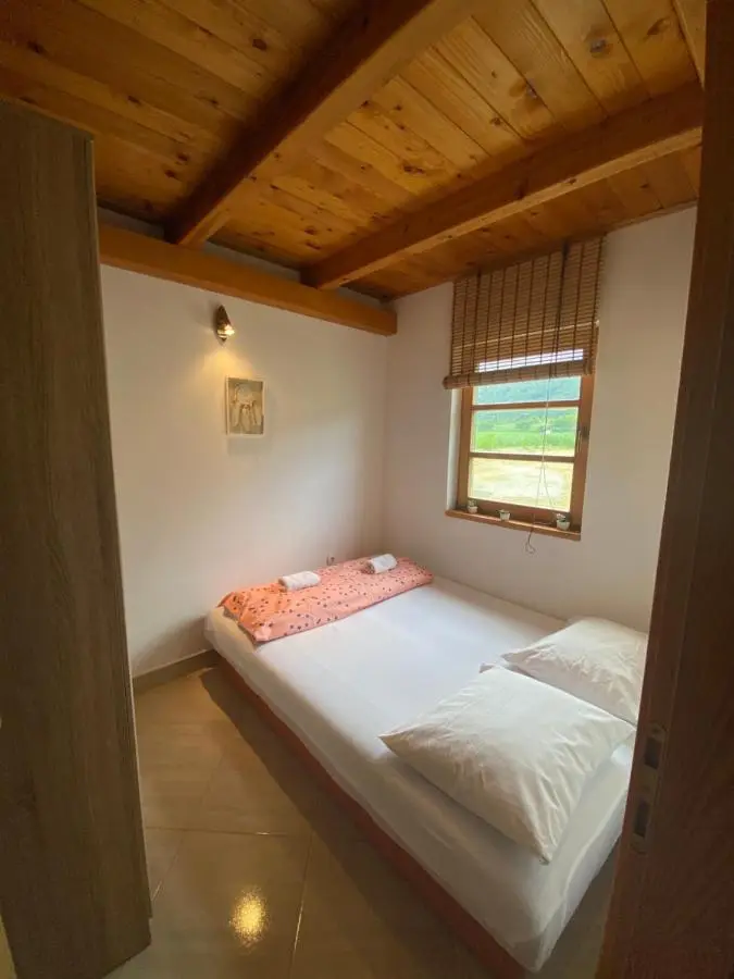 Unna-E Luxury House