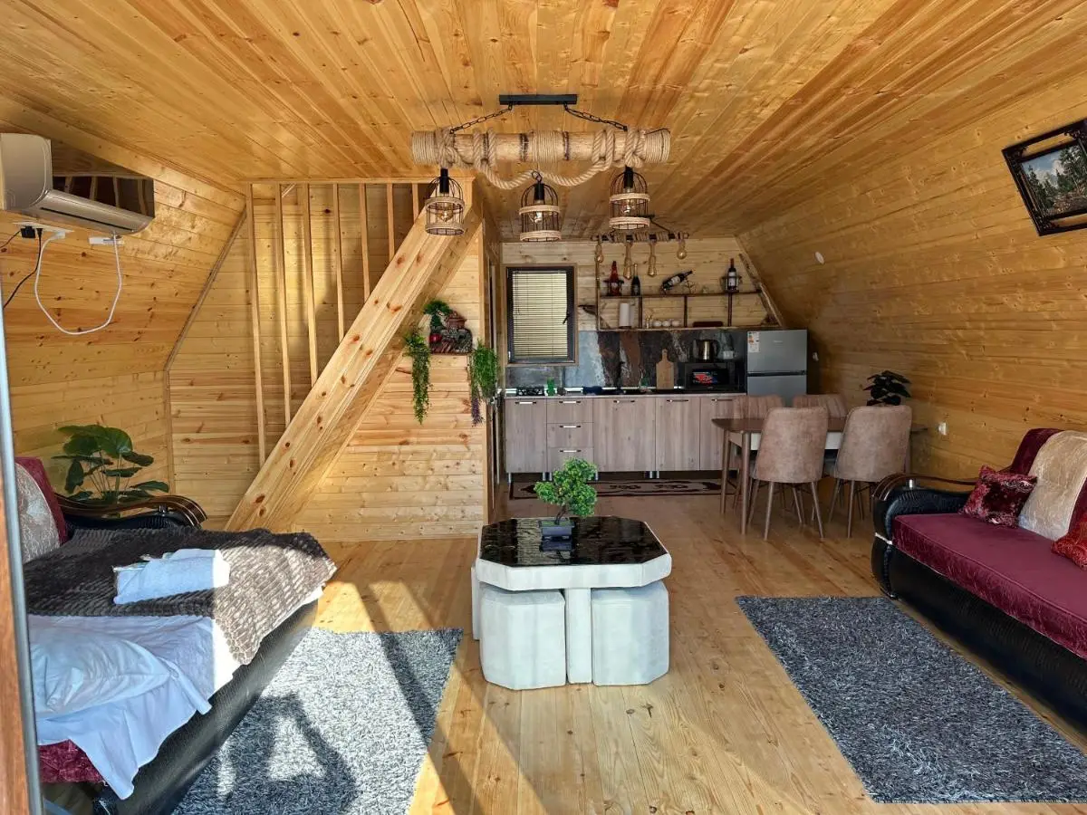 Sunny Cottage