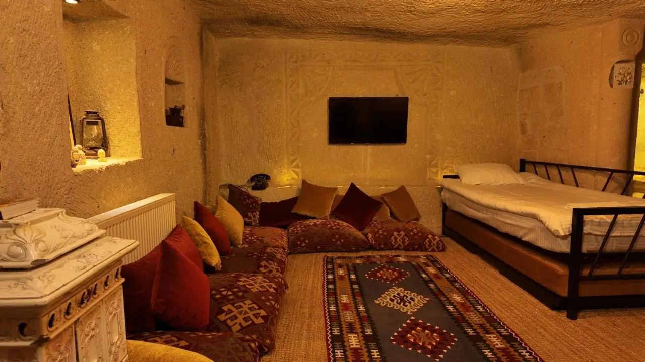 Iris Cave Cappadocia