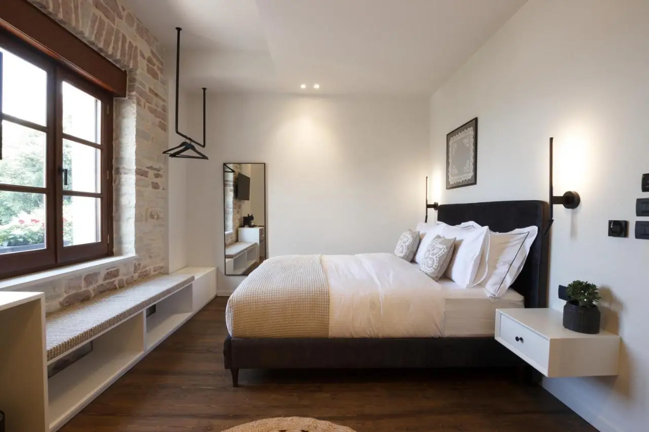 Stitch&Stone Suites