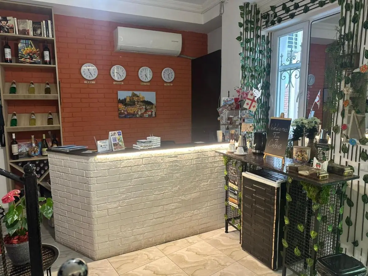 Tbil Inn Hotel