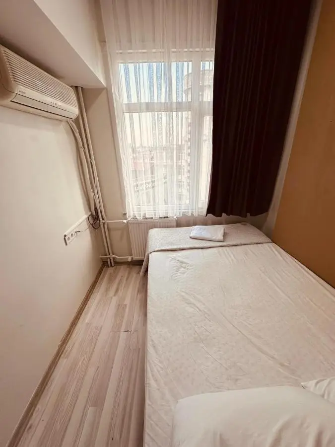 Sera Hotel