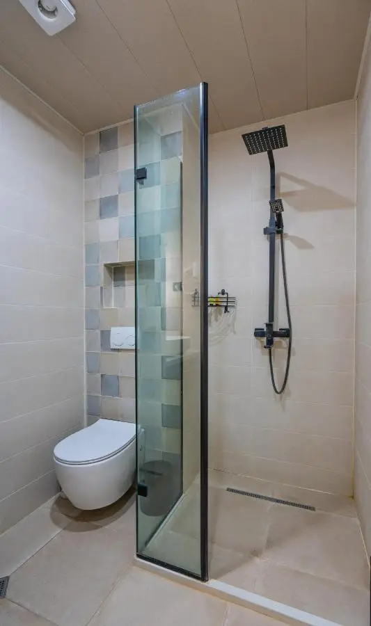 REDCO FOUR SEASONS IN NEW GUDAURI 302