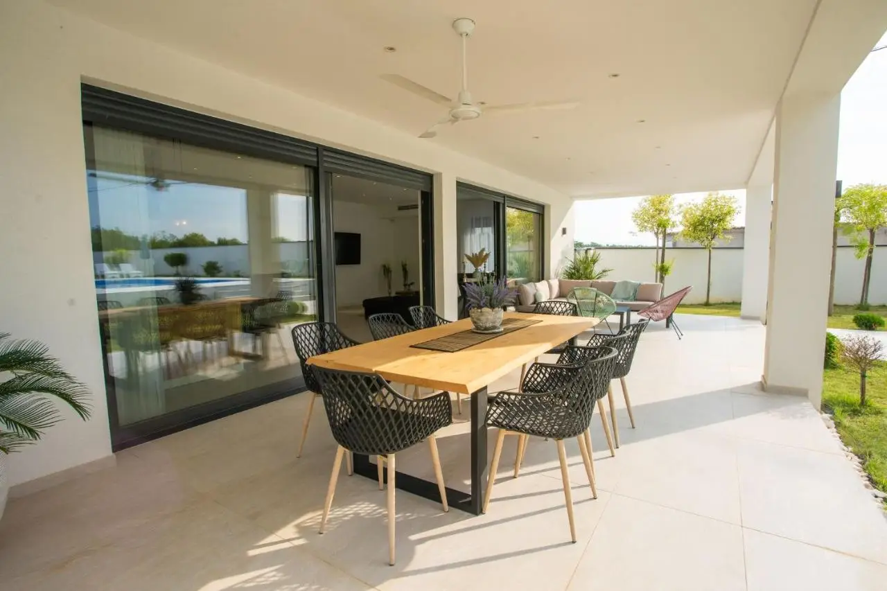 Villa 7