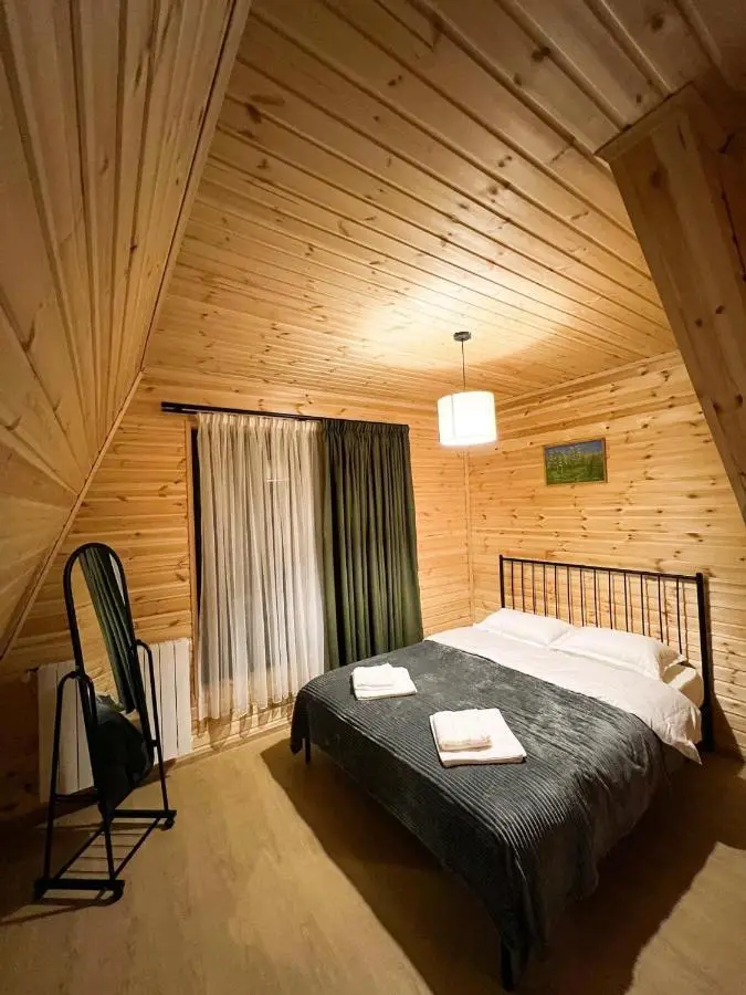 Memory Hut_Kazbegi