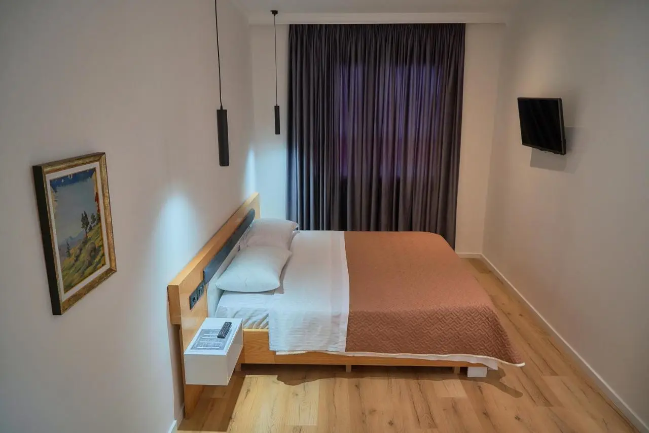 Kalpazo Inn Tirana