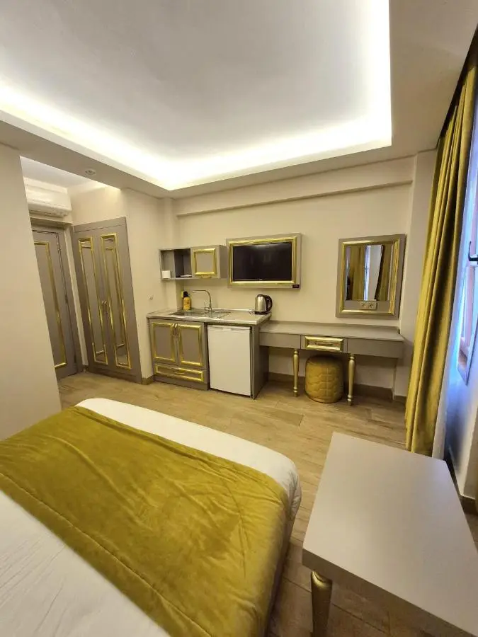 Taksim La Marino Hotel