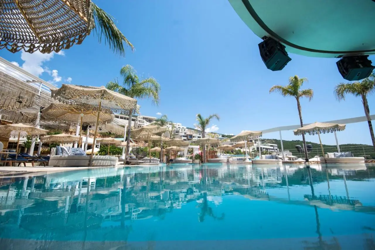 Folie Marine Hotel & Beach Club