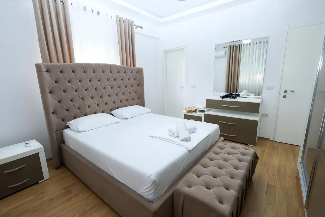 Romina Apartment