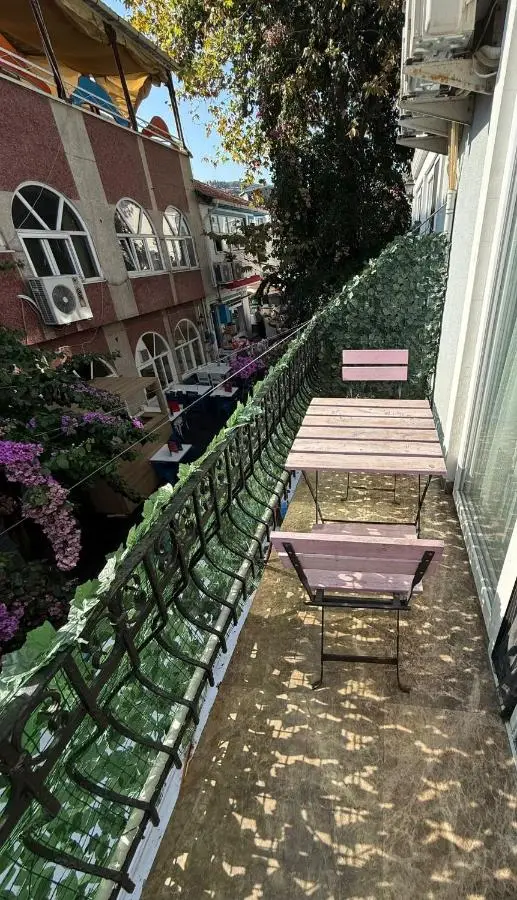 Büyükada Çarşı Pansiyon