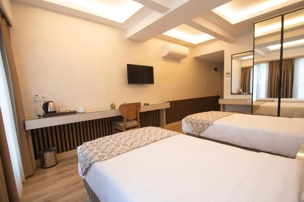 Vera Life Hotel