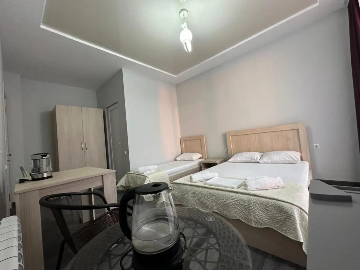 Guest House 99