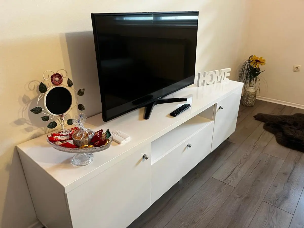 Silver Apartment