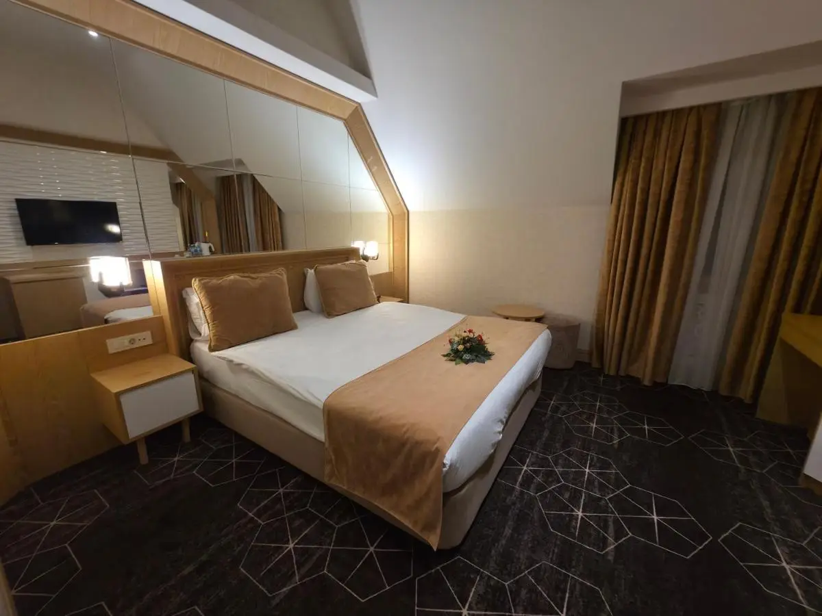Regal Inn Hotel