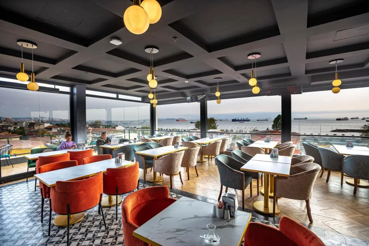 Costera Hotel