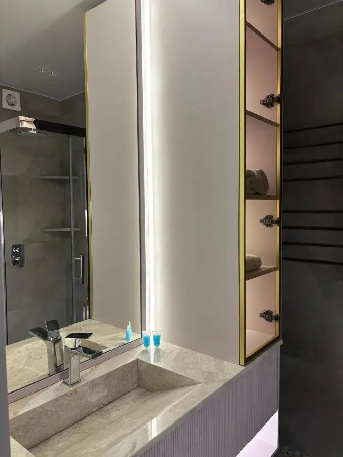 Zarastay Homes
