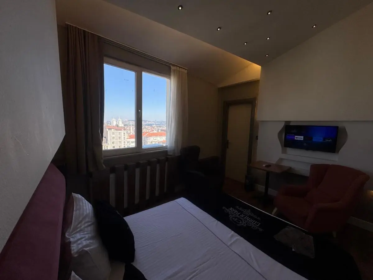 Corner Park Suites Sisli