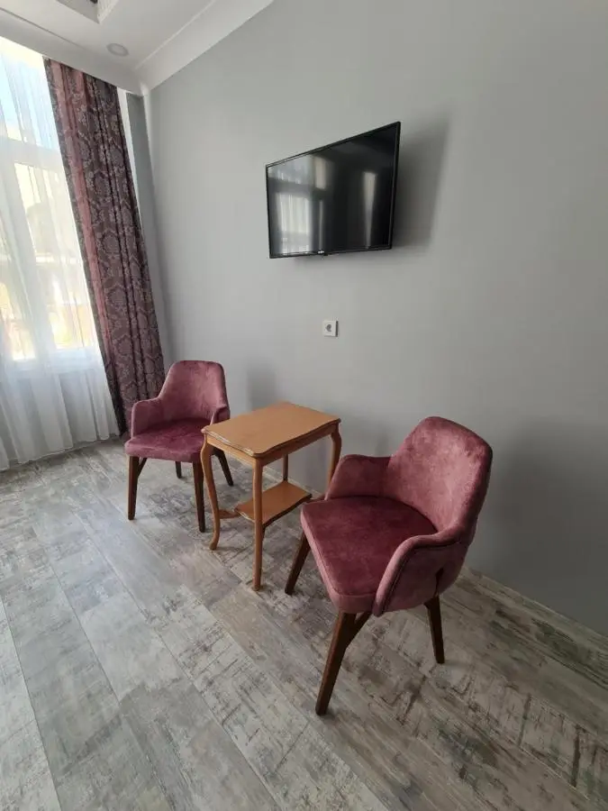 VERSECA HOTEL
