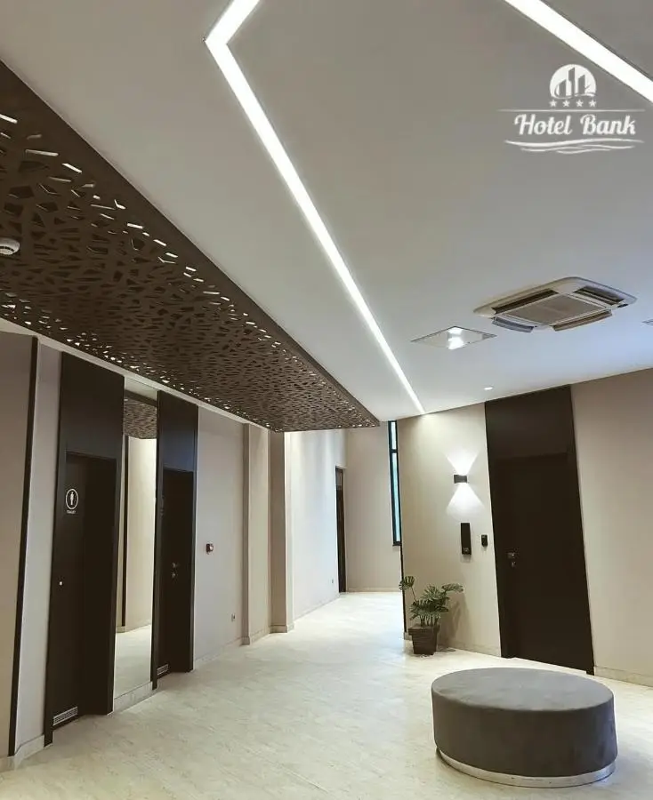 Hotel Bank