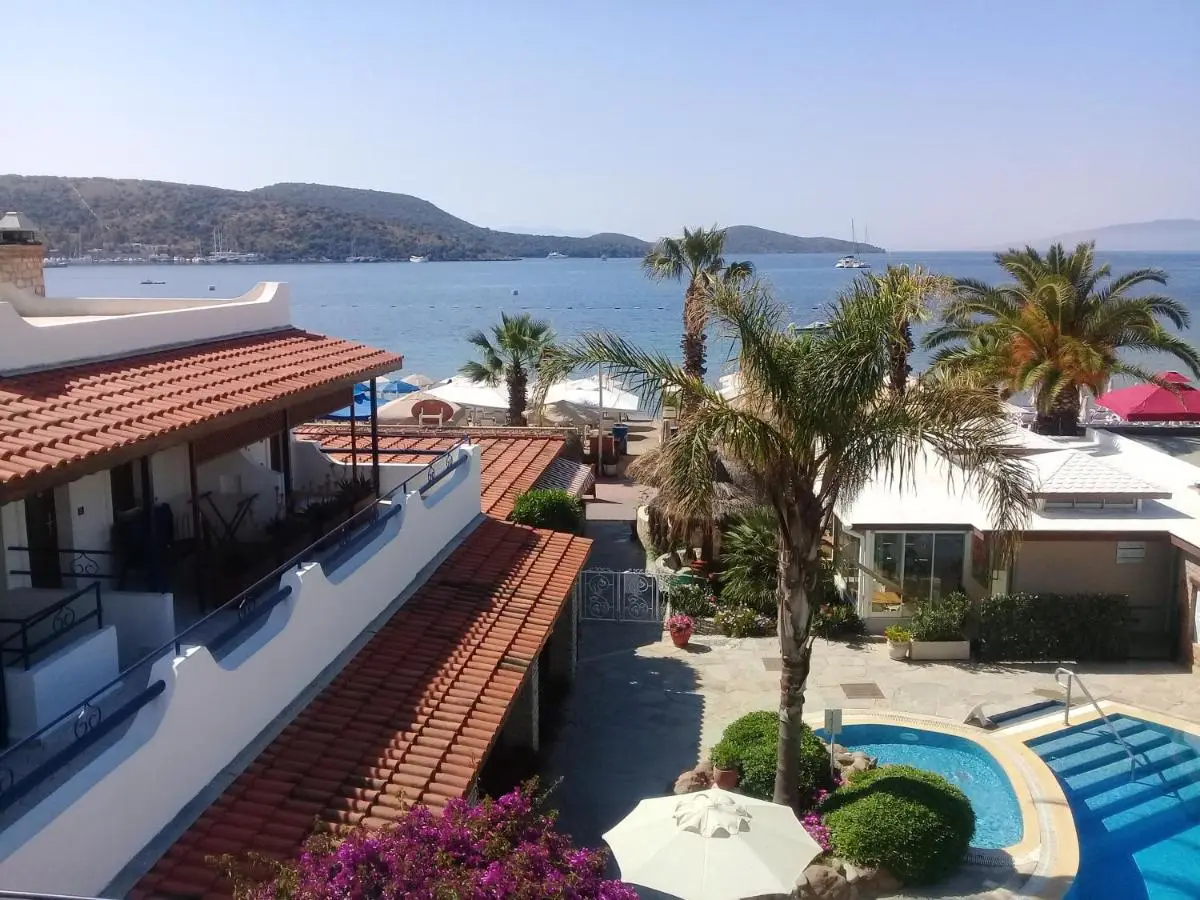 UzHan Beach Hotel