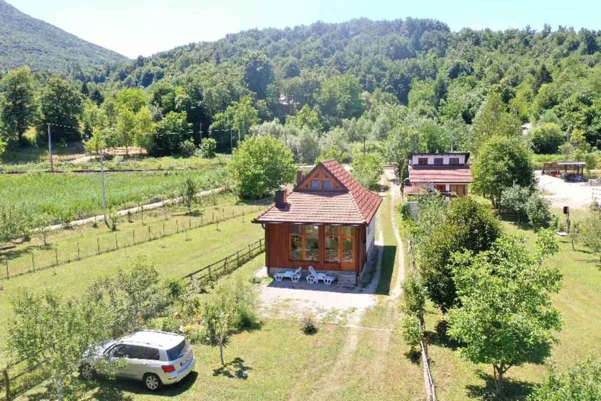 House on the river Una