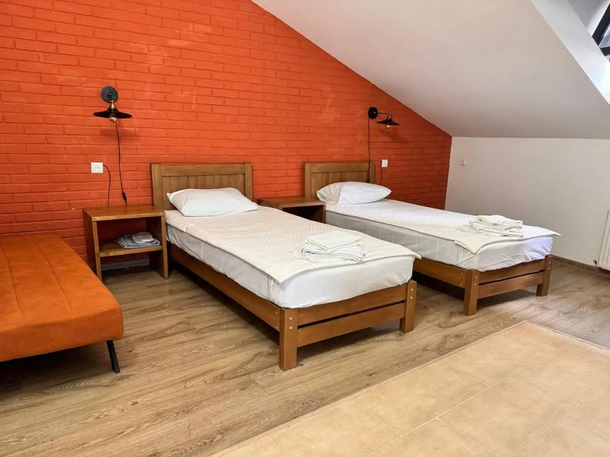 Tbil Inn Hotel