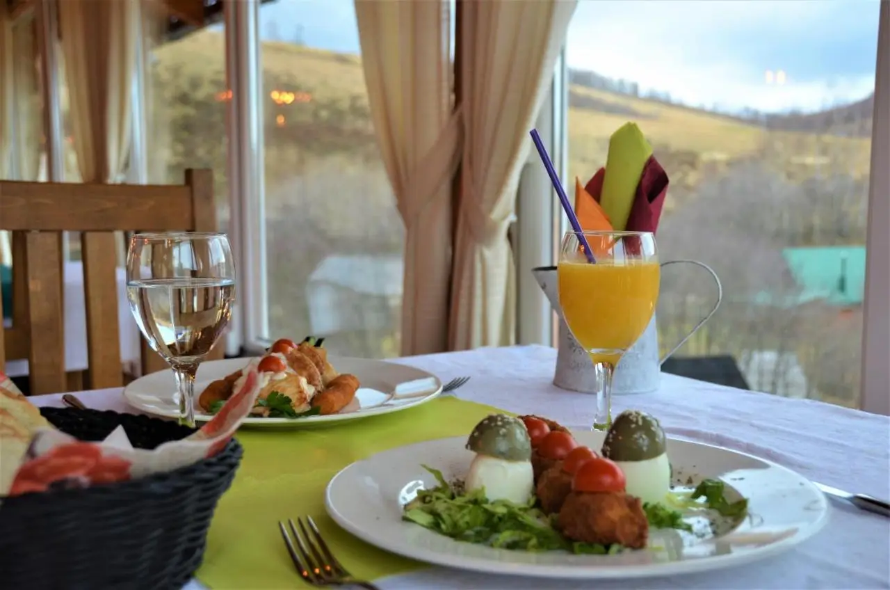Ski Rostovo - Hotel Rostovo & Ethno Village