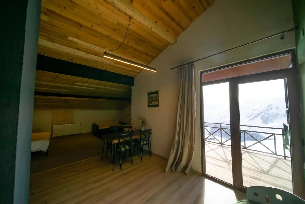 Chalet Papa Basili