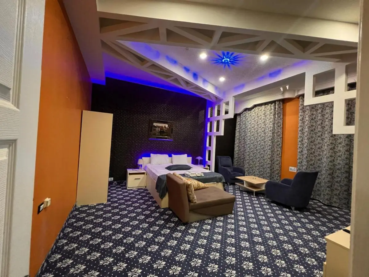 NINE Hotel Baku 9