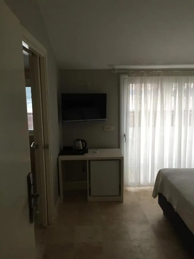 Teos Lodge Pansiyon