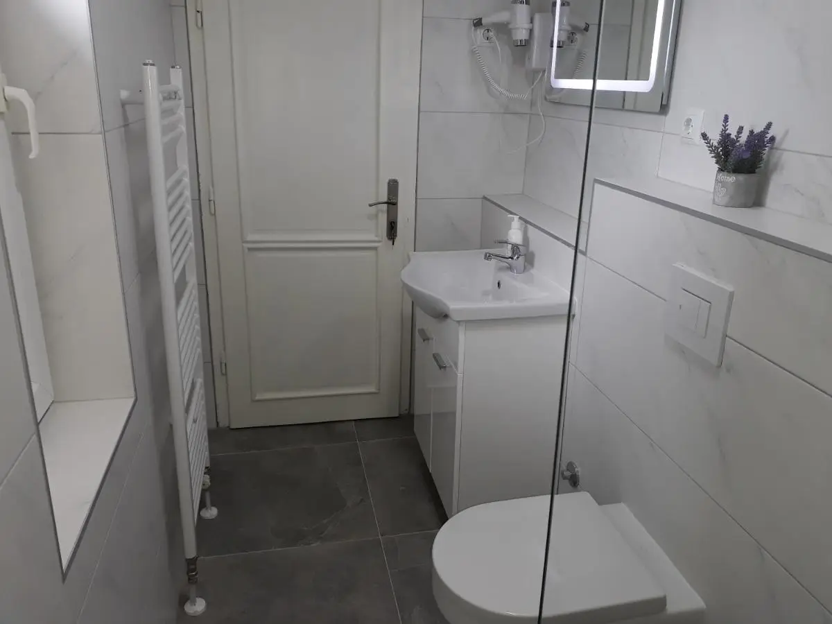 Private Home Rifat