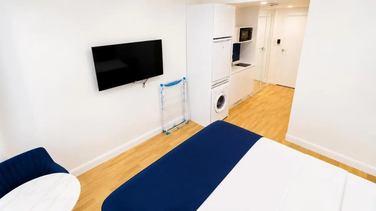 Apartments Orbi City u MariNika
