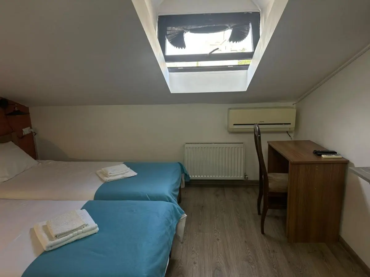 Tbil Inn Hotel
