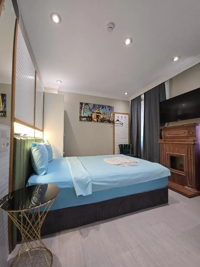 The Empress Theodora Hotel ll