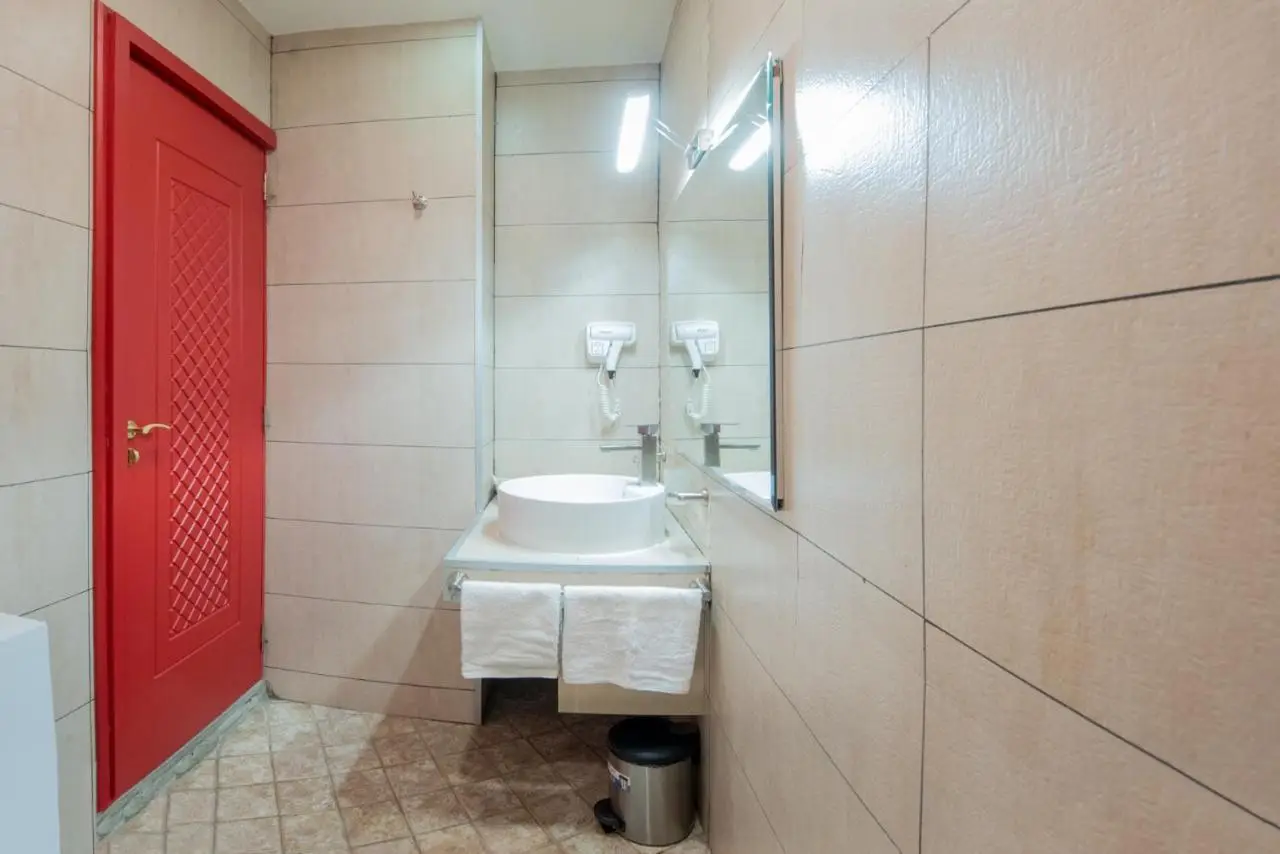 Denis Hotel Tbilisi